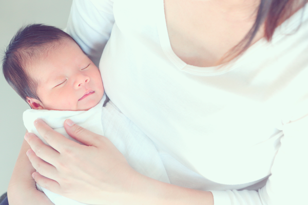 Cup Feeding to Supplement a Breastfed Baby